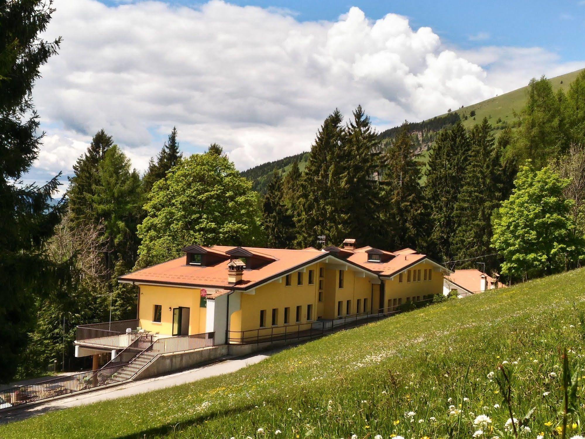 Residence Miravalle & Stella Alpina Valdobbiadene Exterior photo